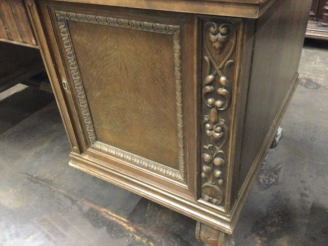 Antiek bureau - afbeelding 2 van  3