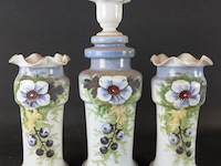 Antiek (ca. 1890) handbeschilderd opaline kaststel - afbeelding 1 van  4