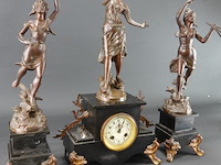 Antiek (ca. 1900) bronzen klokken stel gesigneerd - afbeelding 2 van  5