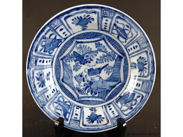 Antiek chinees blauw-wit kraakporseleinen bord - afbeelding 2 van  5