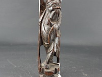 Antiek chinees houtsnijwerk met inleg - afbeelding 1 van  5