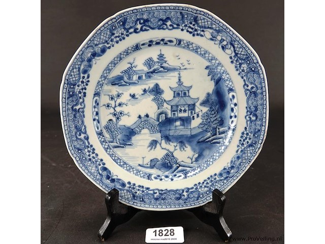 Antiek chinees porseleinen bord w 23 cm qian long ca 1780 decor - afbeelding 1 van  5