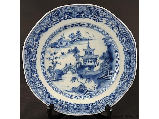 Antiek chinees porseleinen bord w 23 cm qian long ca 1780 decor - afbeelding 2 van  5