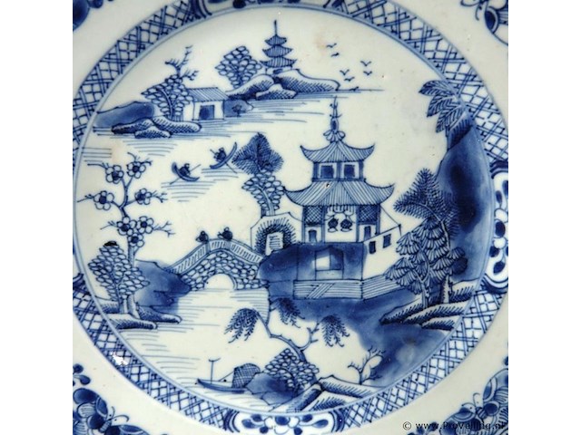 Antiek chinees porseleinen bord w 23 cm qian long ca 1780 decor - afbeelding 3 van  5