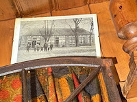 Antiek gietijzeren raam - afbeelding 2 van  4