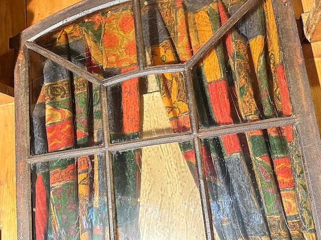 Antiek gietijzeren raam - afbeelding 3 van  4