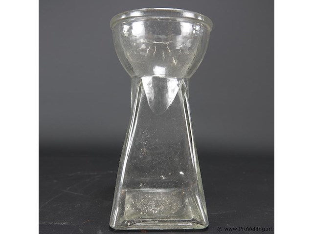 Antiek glazen vaas - afbeelding 3 van  5