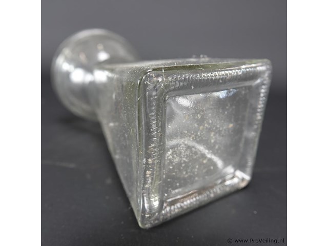 Antiek glazen vaas - afbeelding 5 van  5