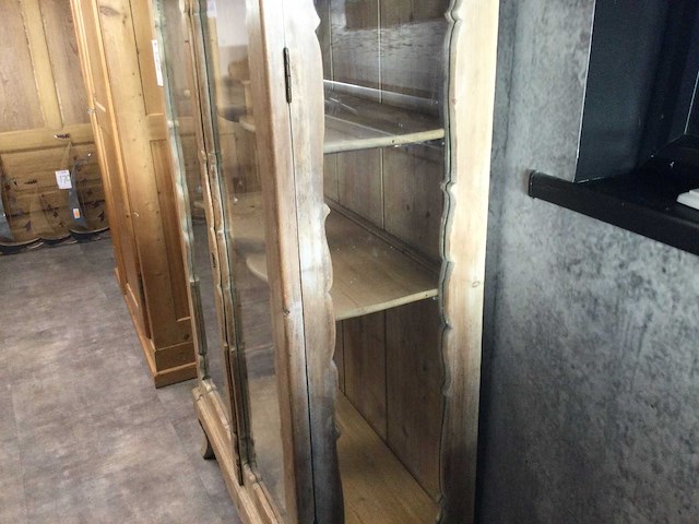 Antiek grenen vitrinekast - afbeelding 6 van  9