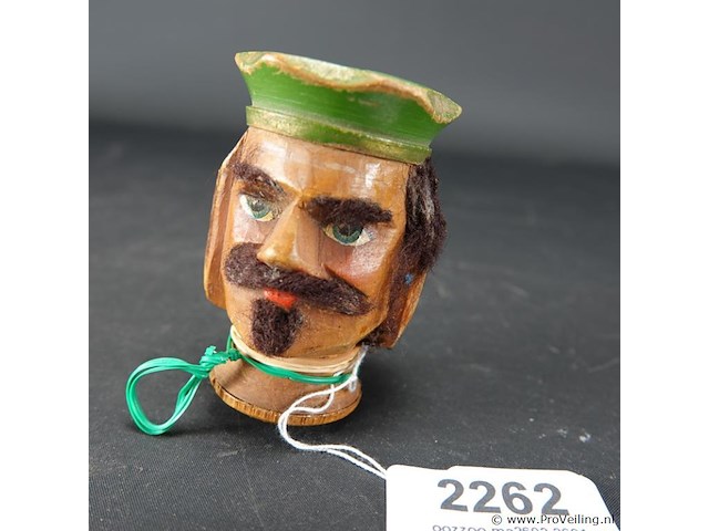 Antiek houten hoofd voor een handpop - afbeelding 1 van  5