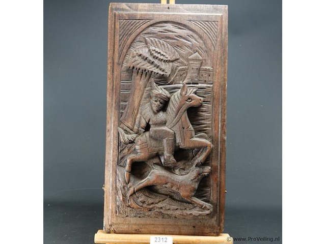 Antiek houtsnijwerk op plaat - afbeelding 1 van  5