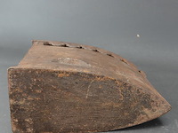 Antiek ijzeren strijkijzer - afbeelding 5 van  5