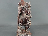 Antiek in rozenhout gesneden oosterse figuur - afbeelding 1 van  5