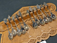 Antiek kerfsnee lepelrek met lepeltjes - afbeelding 3 van  5