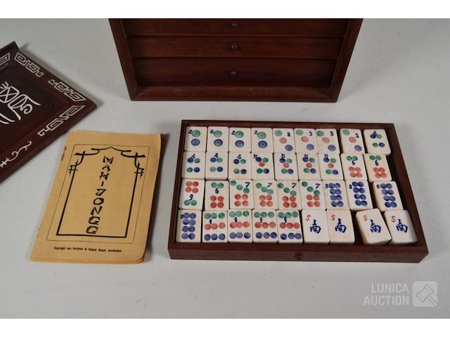 Antiek mahjong spel - afbeelding 2 van  10