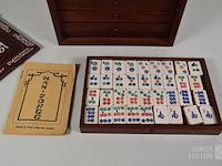 Antiek mahjong spel - afbeelding 2 van  10