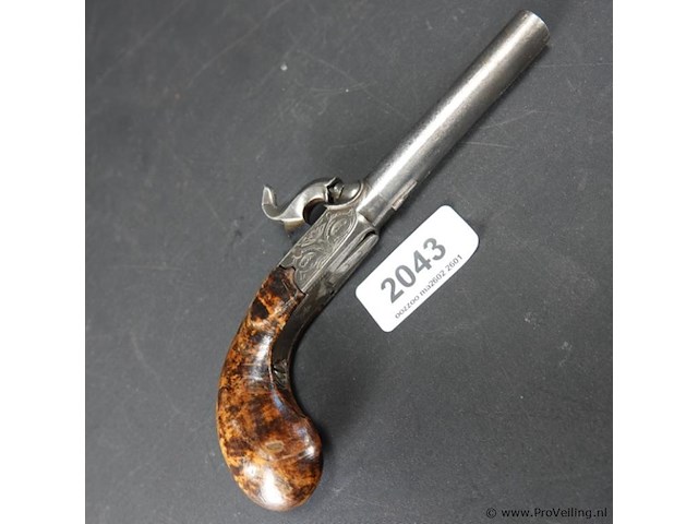 Antiek pistool (eind 19de eeuw) - afbeelding 1 van  5