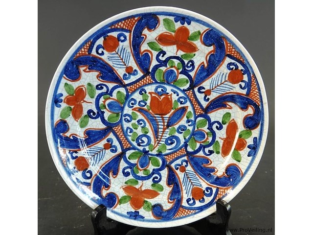 Antiek polychrome delfts aardewerk bord uit de 18e eeuw (vermoedelijk afkomstig van plateelbakkerij de paauw) - afbeelding 2 van  5