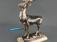Antiek stijl faux bronzen beeld edelhert