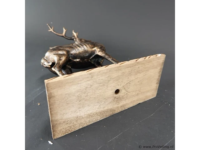 Antiek stijl faux bronzen beeld edelhert - afbeelding 5 van  5