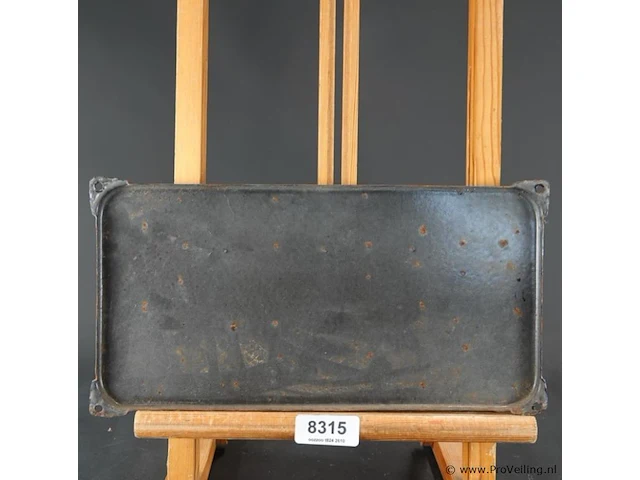 Antiek wit geëmailleerd deurbord of naamplaat met zwarte letters met de tekst "j. weber reumatoloog" - afbeelding 4 van  4