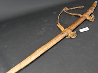 Antiek zwaard met lederen heft en lederen schede - afbeelding 5 van  5