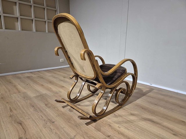 Antieke - klassieke - schommelstoel - afbeelding 10 van  11
