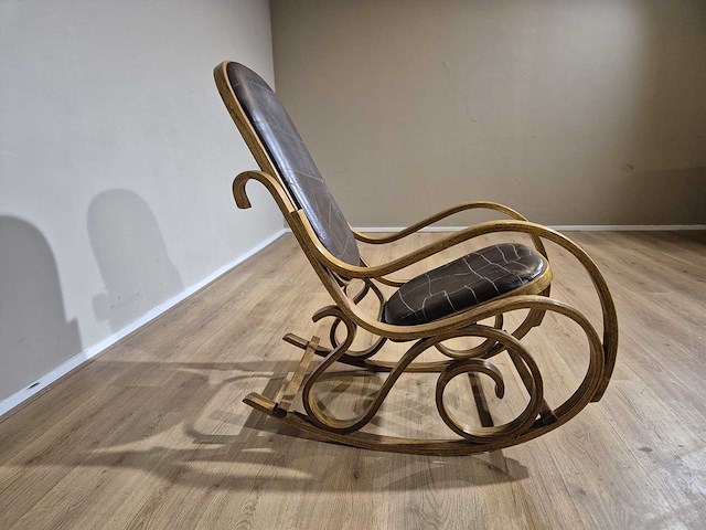 Antieke - klassieke - schommelstoel - afbeelding 11 van  11