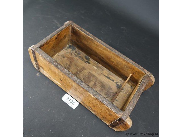 Antieke baksteenmal - afbeelding 3 van  5