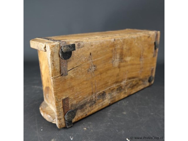 Antieke baksteenmal - afbeelding 5 van  5