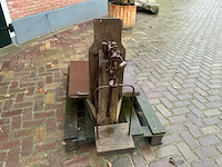 Antieke bascule vloerweegschaal - afbeelding 6 van  9
