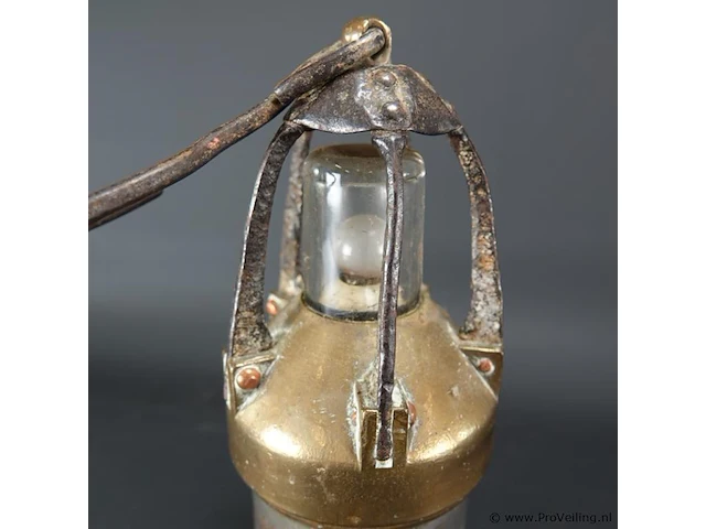 Antieke belgische mijnwerklamp - afbeelding 3 van  5