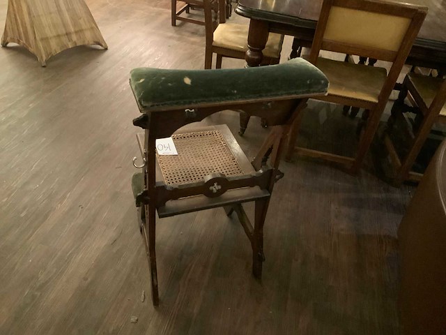 Antieke bidstoel - afbeelding 2 van  2