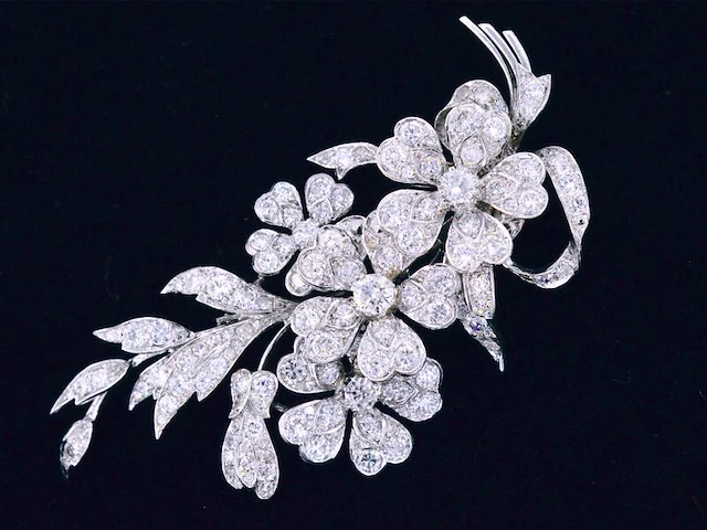 Antieke broche met diamanten 12.00 carat - afbeelding 1 van  11