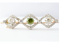 Antieke broche met old cut diamanten en zeldzame demantoid