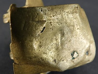 Antieke bronzen beeldje van de hindoegod krishna als kind, ook bekend als bal krishna of laddu gopal - afbeelding 5 van  5