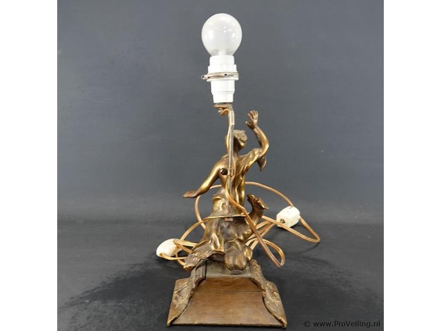 Antieke bronzen lampvoet - afbeelding 4 van  5