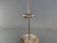 Antieke bronzen of messing olielamp met een verstelbare pit/schaal - afbeelding 1 van  5