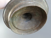 Antieke bronzen of messing olielamp met een verstelbare pit/schaal - afbeelding 5 van  5