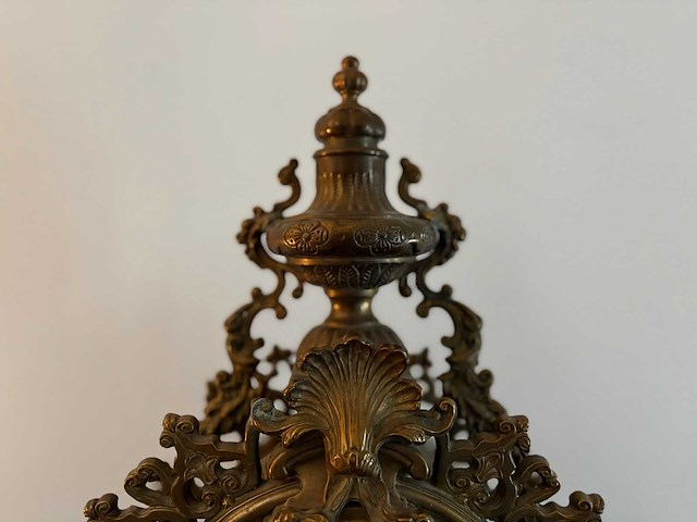 Antieke bronzen tafelklok - afbeelding 7 van  9