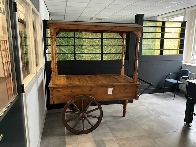 Antieke broodkar - afbeelding 1 van  8