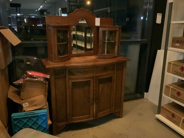 Antieke buffetkast - afbeelding 2 van  2