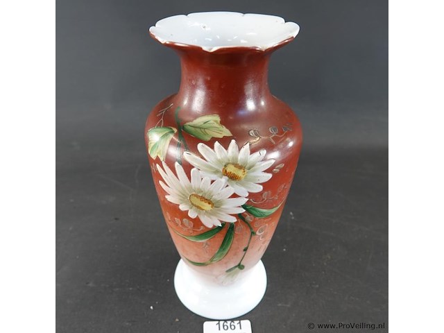 Antieke (ca. 1880) handbeschilderde opaline vaas - afbeelding 1 van  5