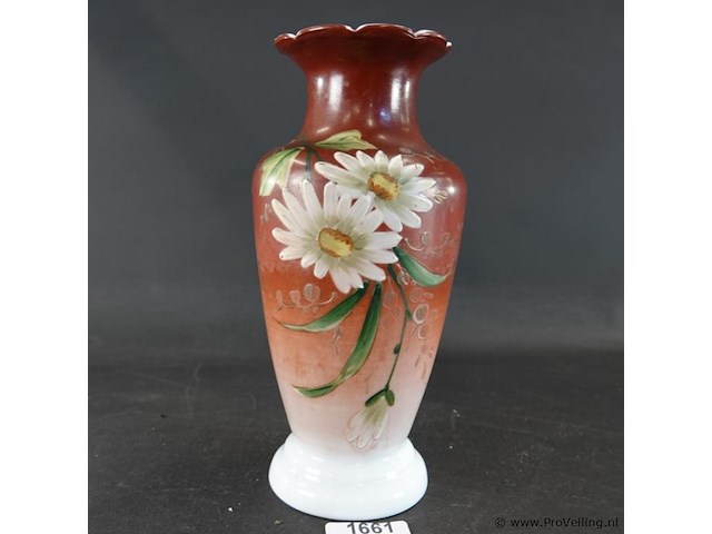 Antieke (ca. 1880) handbeschilderde opaline vaas - afbeelding 2 van  5