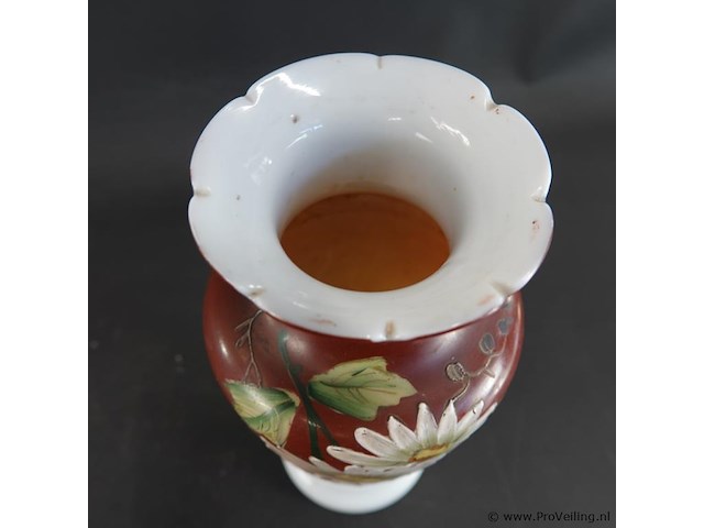 Antieke (ca. 1880) handbeschilderde opaline vaas - afbeelding 3 van  5