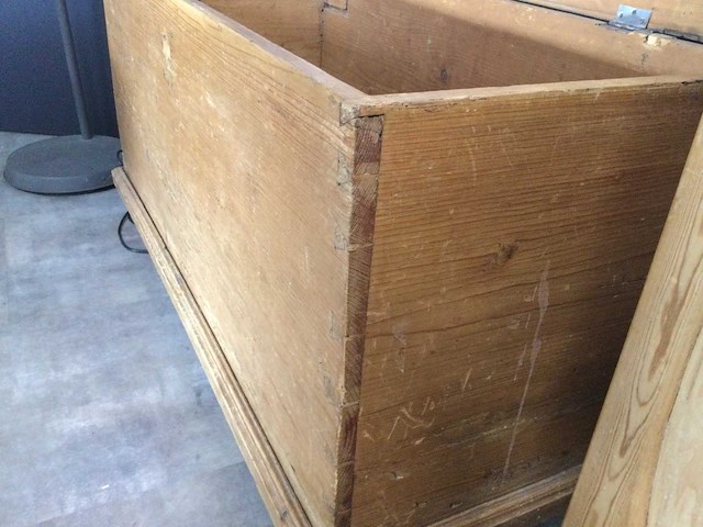 Antieke dekenkist - afbeelding 4 van  4