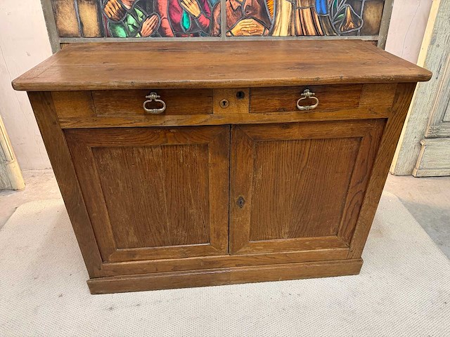 Antieke dressoir +-1987 - afbeelding 1 van  1