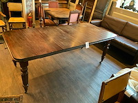 Antieke eetkamer tafel - afbeelding 1 van  2