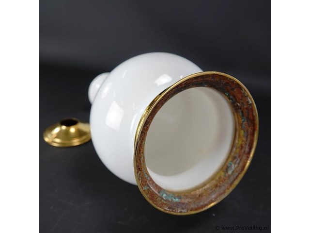 Antieke (eind 19de eeuw) opaline lampvoet - afbeelding 5 van  5