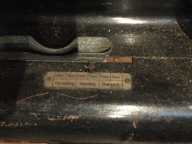 Antieke fabrieksprikklok - afbeelding 3 van  6